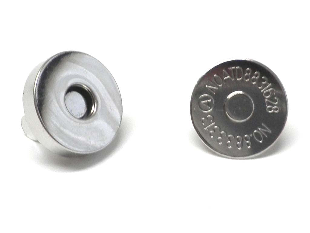 Broche de imán redondo tradicional de 18 mm de diámetro (GRANDE), en dos partes (hembra y macho) con pestañas posteriores para fijar, acabado níquel, ideal para marroquinería y accesorios.