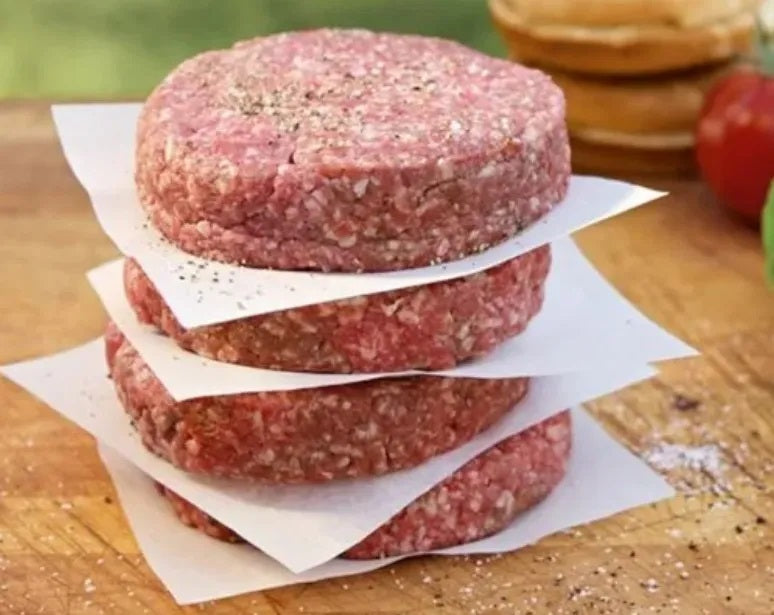 Papel encerado grado alimenticio interdoblado de 15x27 cm, 1,000 hojas para empacar alimentos, hornear y servir, con acabado encerado en ambas caras, ideal para restaurantes y la industria alimentaria