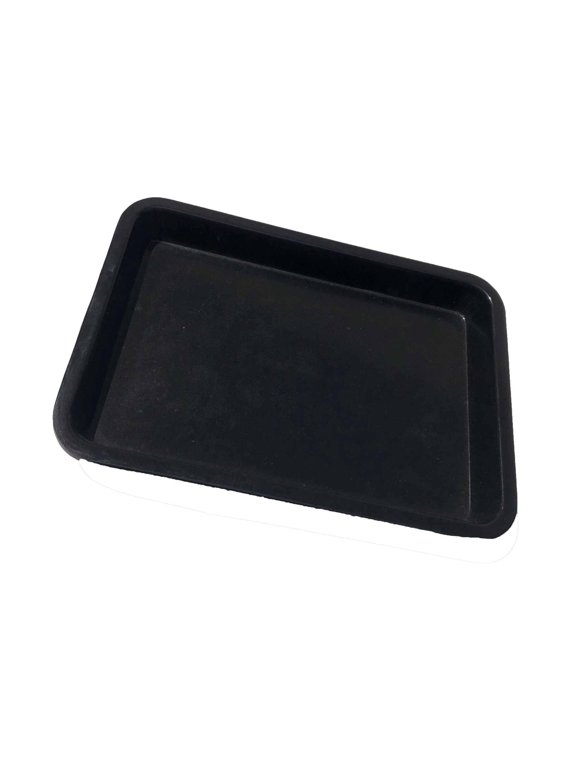 Charolitas propineras o limosneras apilables, disponibles en plástico rígido color café o melamina y color negro, ideales para restaurantes, bares, y cafeterías.