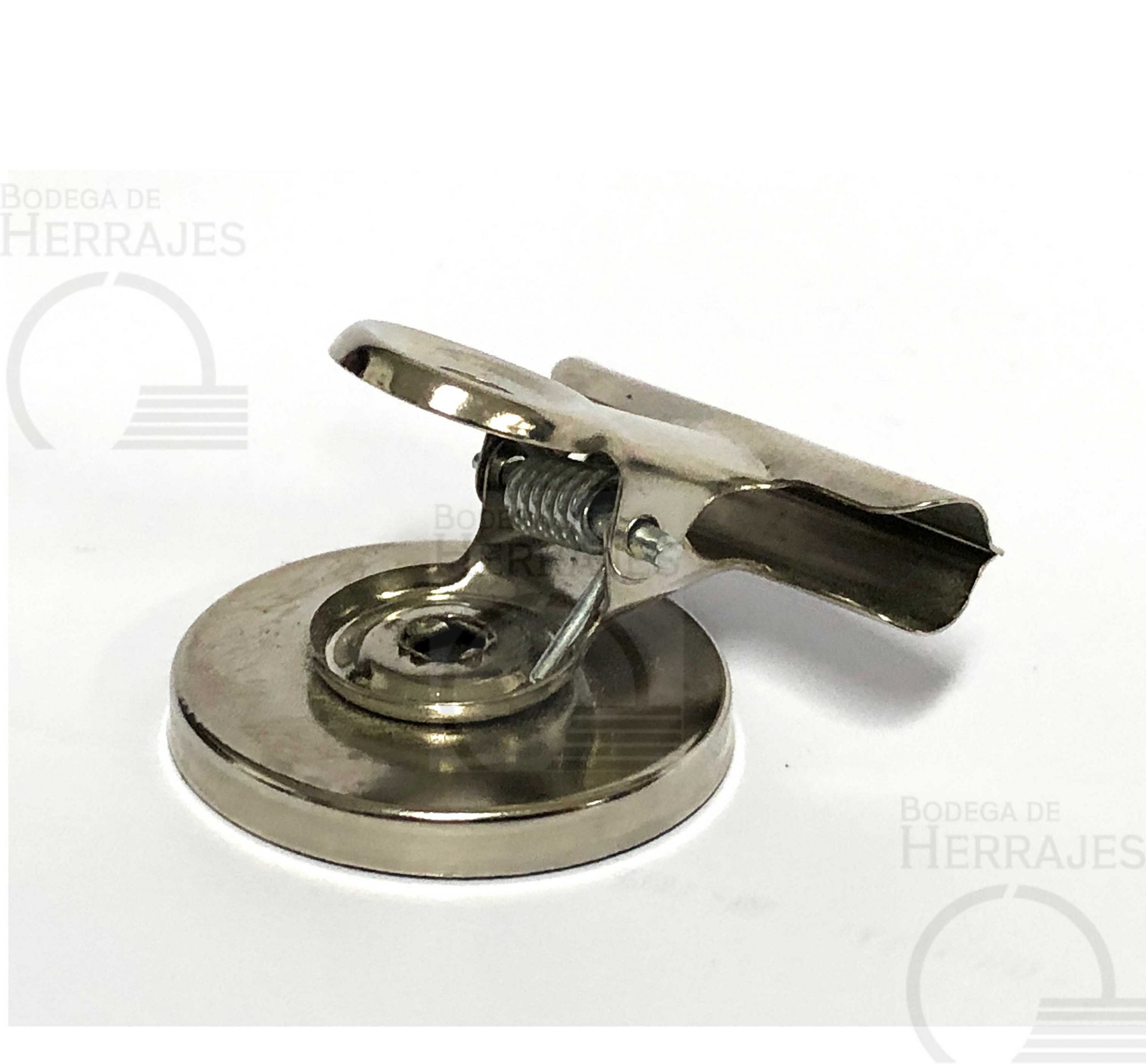 Clip sujetador para hojas con imán redondo de 1 pulgada de diámetro, pinza de 30 mm de largo y resorte, ideal para documentos o tablones magnéticos.