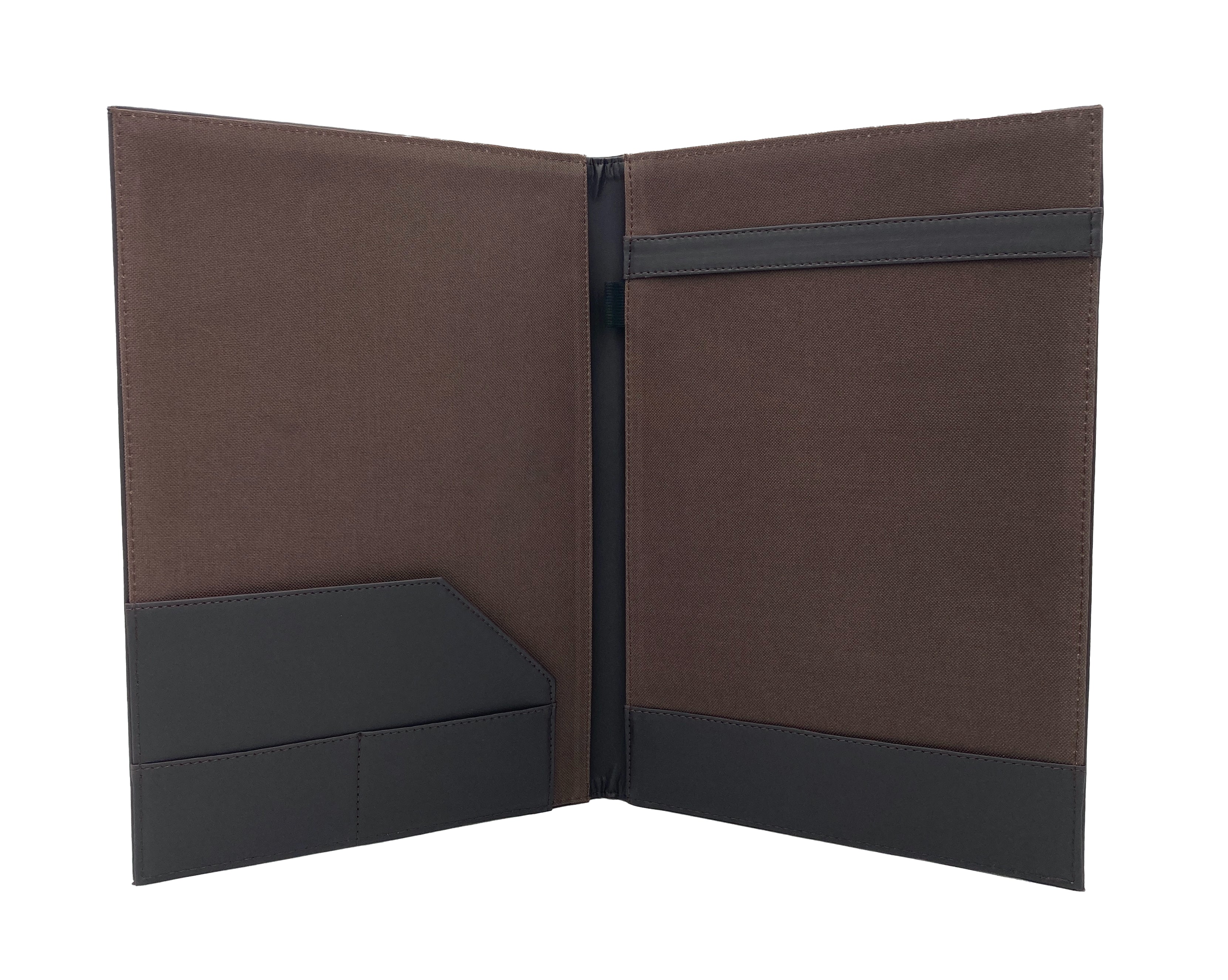 Carpeta ejecutiva tamaño oficio en curpiel, color cafe. Diseño con portada curva, solapa, doble tarjetero y porta pluma de resorte. Acolchonada y resistente, acepta hojas tamaño oficio de 34x21.5 cm y hasta 50 hojas Bond. Ideal para personalización con grabado en seco, hot stamping, láser o serigrafía. Perfecta para eventos académicos, corporativos y entrega de documentación.