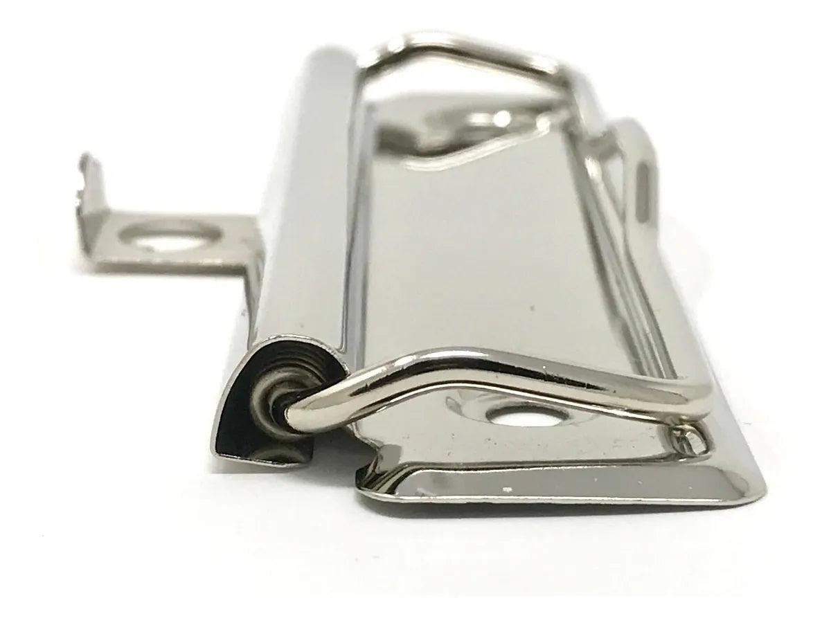 Paquete de 50 piezas de clip sujetador metálico de 10 cm con alambre plano de presión, ojillo retráctil para colgar, terminado niquelado (plata), ideal para carpetas, tableros y menús.