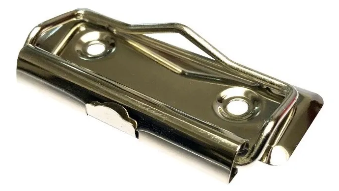 Paquete de 50 piezas de clip sujetador metálico de 7 cm con alambre plano de presión, ojillo retráctil para colgar, terminado niquelado (plata), ideal para carpetas, tableros y menús.