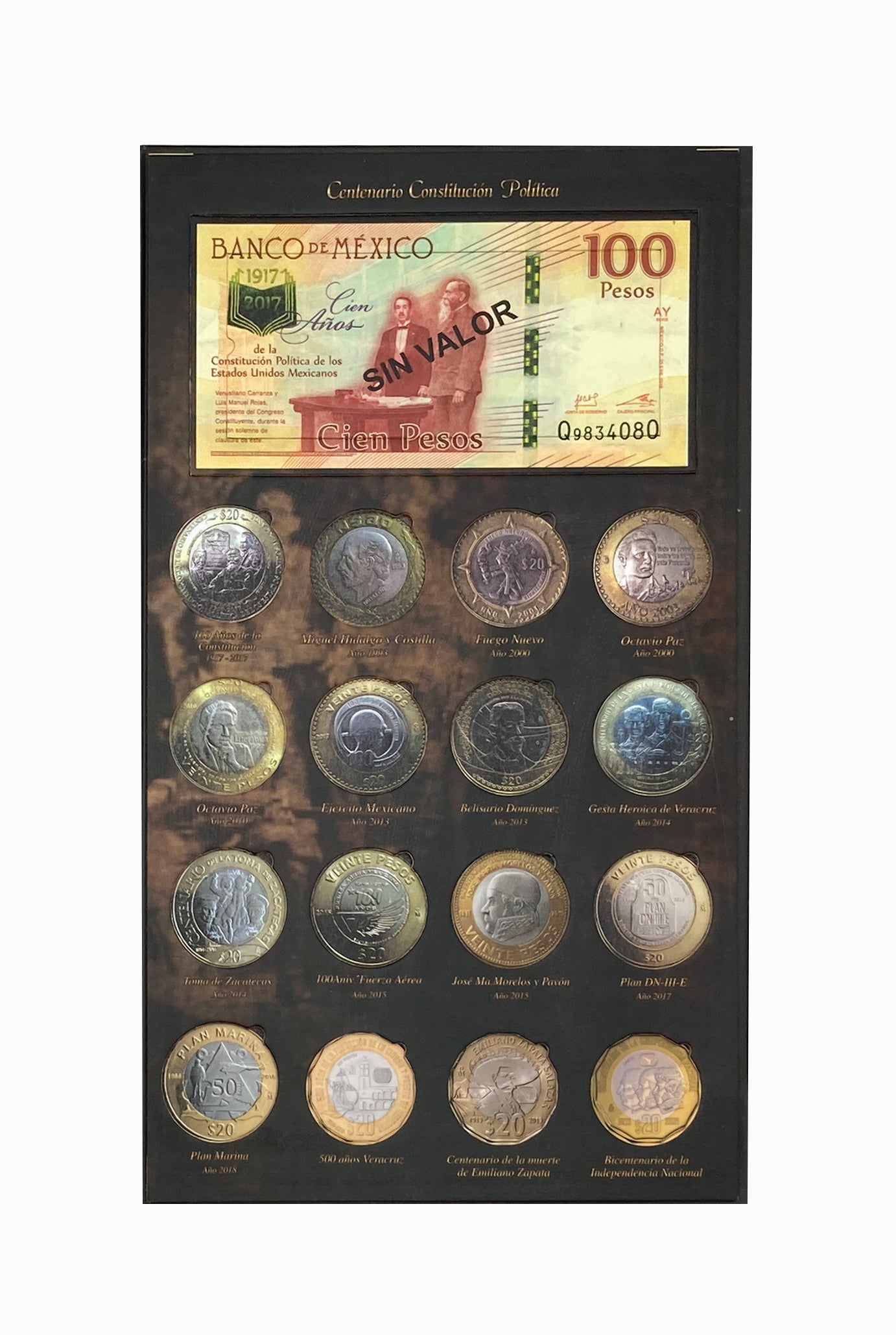 Álbum cuadríptico para monedas y billetes conmemorativos de México, incluye espacios para monedas de $5, $10 y $20 pesos, además de billetes de $20, $50, $100 y $200 pesos. Fabricado en cartón rígido con impresión offset y suaje preciso. Ideal para coleccionistas y numismáticos, incluye bolsa cerrada para protección