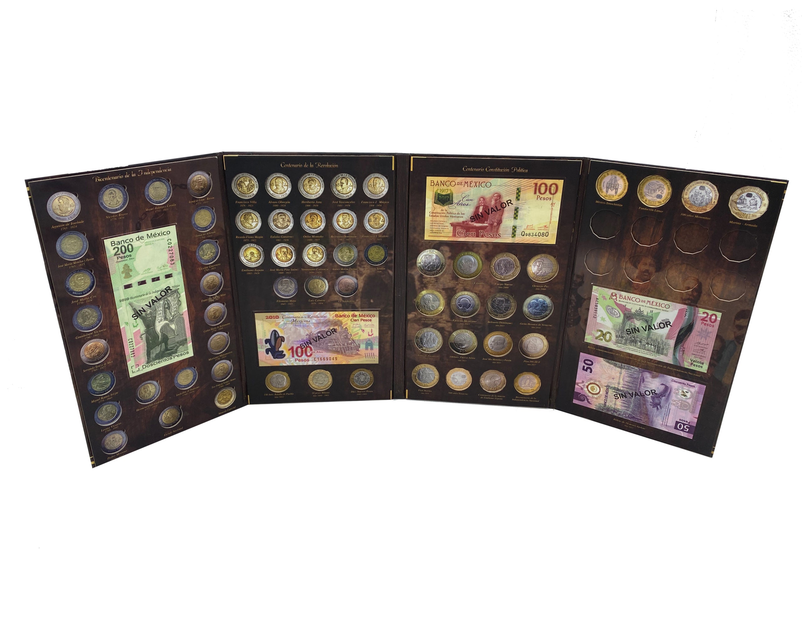 Set de 3 coleccionadores para monedas mexicanas, incluye álbum cuadríptico para monedas conmemorativas y billetes, álbum siglo XX y álbum de las décadas 70s y 80s, empastados en cartón con caja protectora, ideal para coleccionistas y numismáticos interesados en la historia monetaria de México.