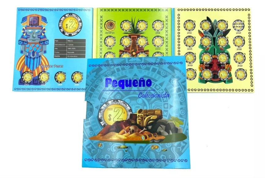 Set de regalo con dos coleccionadores de monedas mexicanas de 1 peso y 2 pesos, cada uno con álbum empastado en cartón y caja cubre polvo. Ideal como auxiliar didáctico para crear hábitos de ahorro y desarrollar habilidades de observación en niños y jóvenes. El set incluye bolsa para regalo y moño metálico, ya empacado y listo para enviarse.