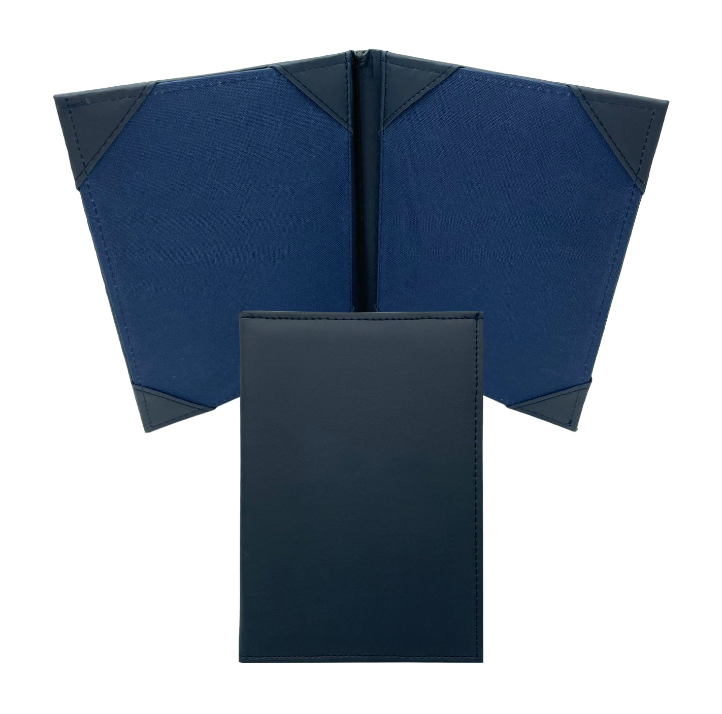 Porta Menú esquela en curpiel con interior de tela poliéster, ideal para restaurantes, cafeterías, hoteles y bares. Tamaño adecuado para hojas esquela, con diseño acolchonado y resorte central. color azul. Personalización posible con grabado en seco, hot stamping, grabado láser y serigrafía.