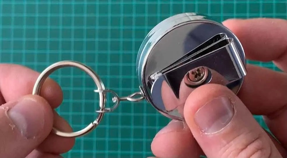 Yoyo de metal para trabajo pesado con cadena metálica de 45 cm y argolla de 27 mm, ultra resistente, ideal para llaves o identificación, soporta hasta 650 gramos