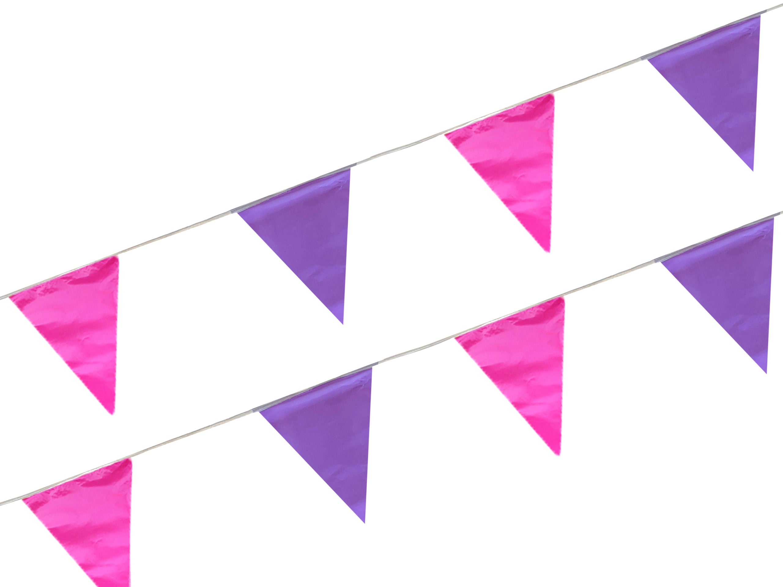 Tira de banderines triangulares intercalados en colores lila y rosa mexicano con guía de rafia blanca, ideal para decoración de fiestas, cumpleaños, eventos sociales y deportivos, venta de inmuebles, largo total de 50m con 84 banderines.